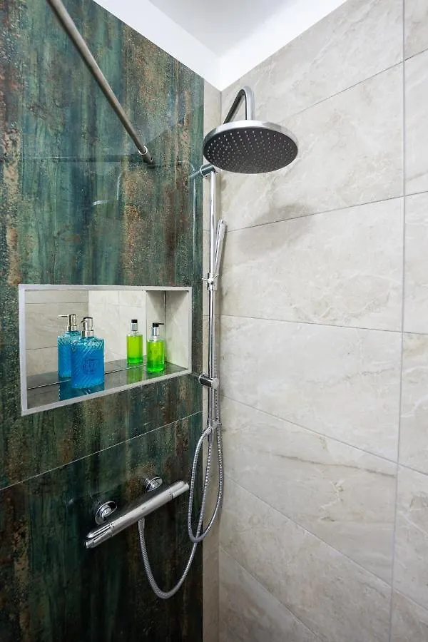 Metropole Apartments Studio City Bucarest